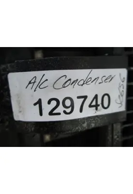 PETERBILT 579_40702 A/C Condenser