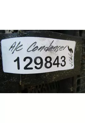 PETERBILT 579_40702 A/C Condenser