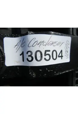 PETERBILT 579_40702 A/C Condenser
