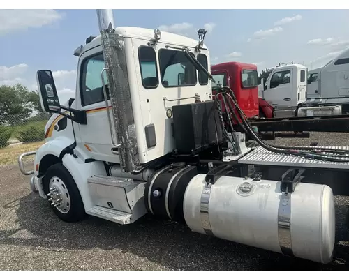 PETERBILT 579 Day cab Heavy Trucks