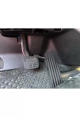 PETERBILT 579 NEXT GEN Foot Control Pedal