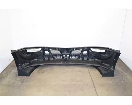 PETERBILT 579 Next Gen Bumper Assembly, Front