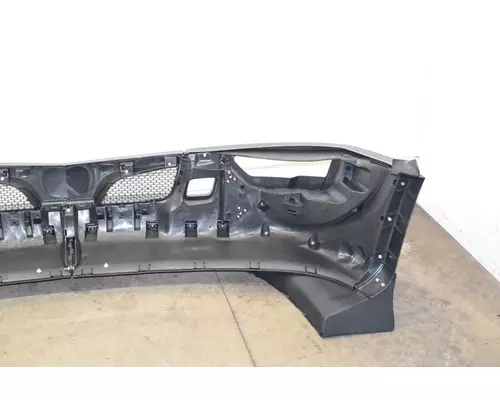 PETERBILT 579 Next Gen Bumper Assembly, Front