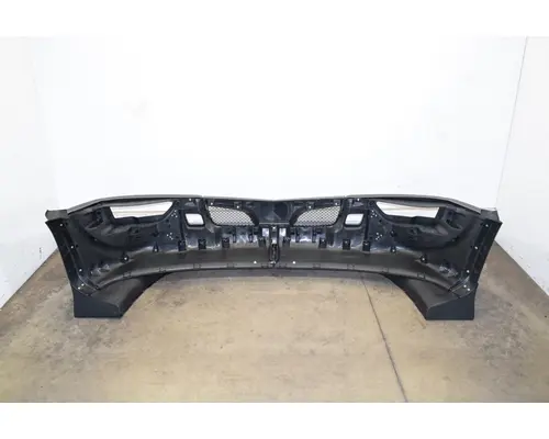 PETERBILT 579 Next Gen Bumper Assembly, Front