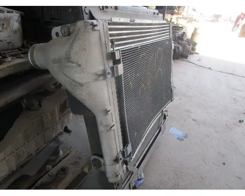 PETERBILT 579_PB20J ChargeAirCooler