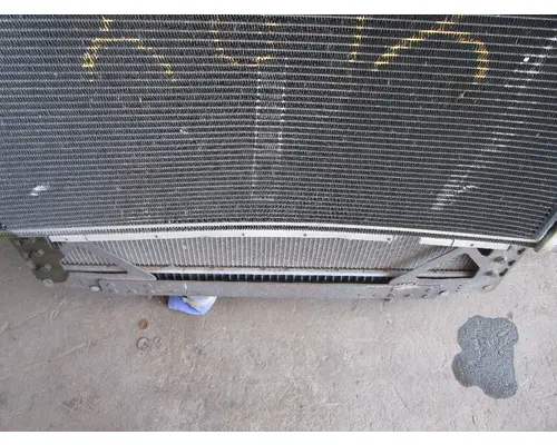 PETERBILT 579_PB20J ChargeAirCooler