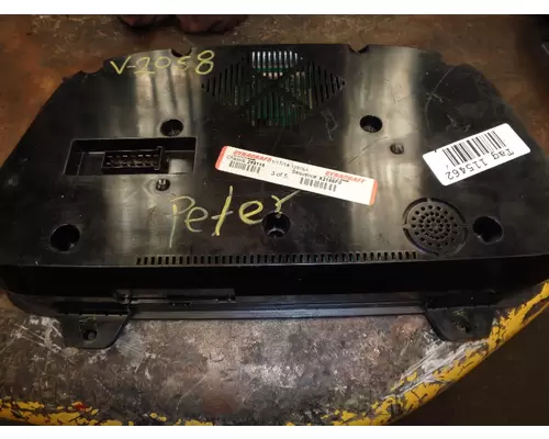 PETERBILT 579_Q43-6057-1-2-106 Instrument Cluster