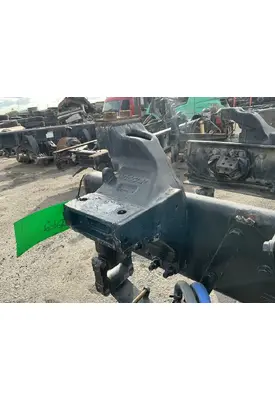 PETERBILT 579 Sleeper Cab Cab Mount Bracket