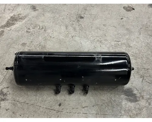 PETERBILT 579EV Air Tank