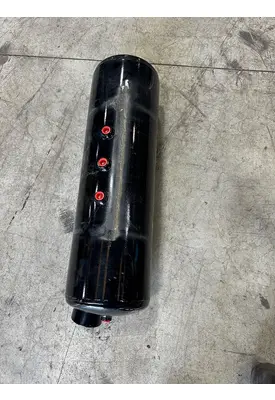 PETERBILT 579EV Air Tank