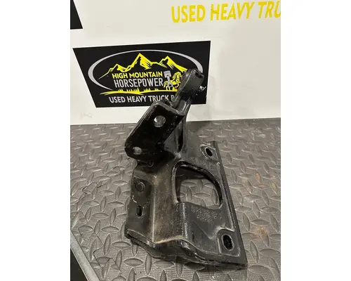 PETERBILT 579EV Bumper Bracket, Front