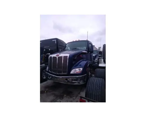 PETERBILT 579EV Complete Vehicle