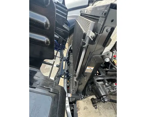 PETERBILT 579EV Complete Vehicle