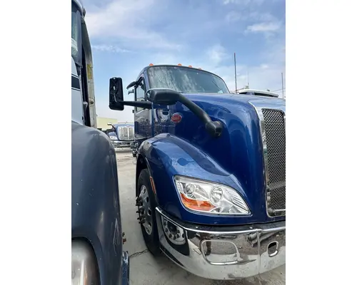 PETERBILT 579EV Complete Vehicle