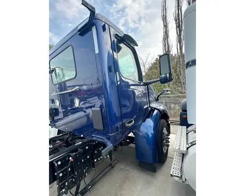 PETERBILT 579EV Complete Vehicle