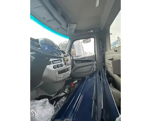 PETERBILT 579EV Complete Vehicle