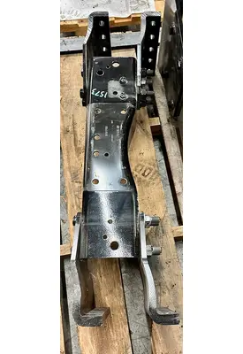 PETERBILT 579EV Crossmember