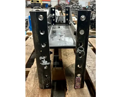 PETERBILT 579EV Crossmember