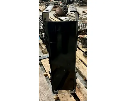 PETERBILT 579EV Crossmember