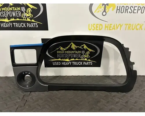 PETERBILT 579EV Dash Panel