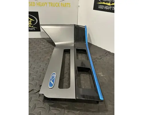 PETERBILT 579EV Dash Panel