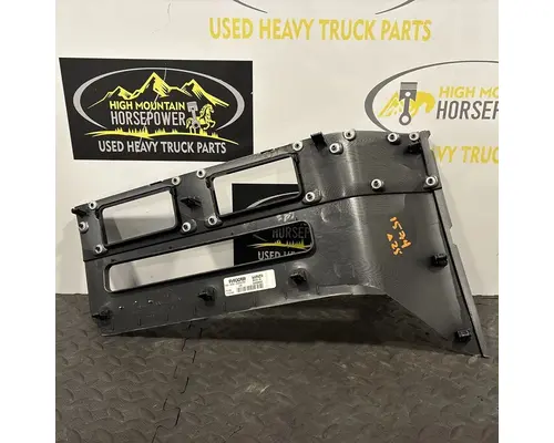 PETERBILT 579EV Dash Panel