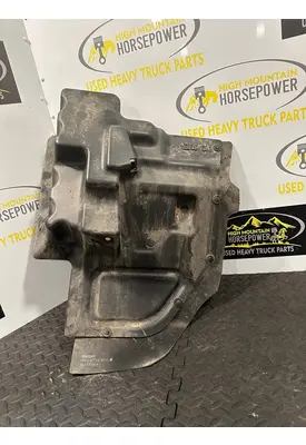 PETERBILT 579EV Fender