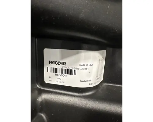 PETERBILT 579EV Fender