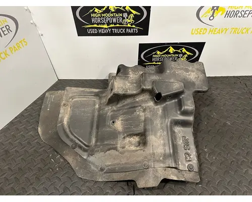 PETERBILT 579EV Fender