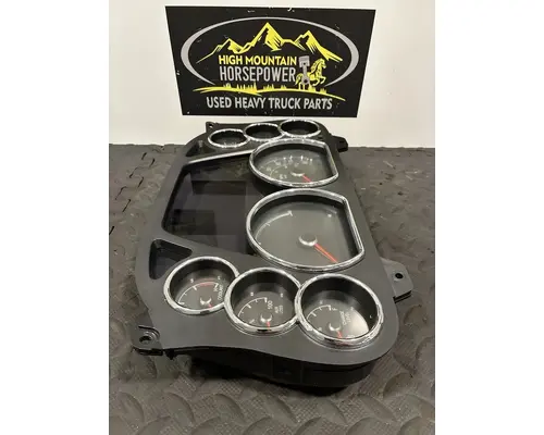 PETERBILT 579EV Instrument Cluster