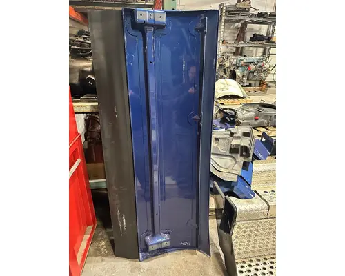 PETERBILT 579EV Sleeper Fairing