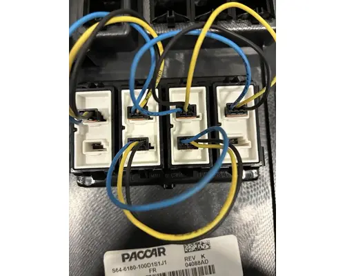 PETERBILT 579EV Switch, misc 