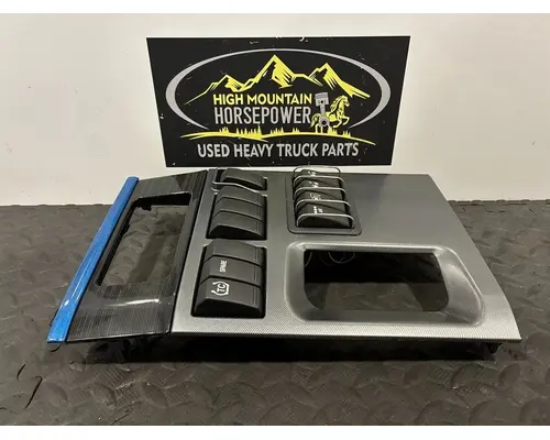 PETERBILT 579EV Switch, misc 