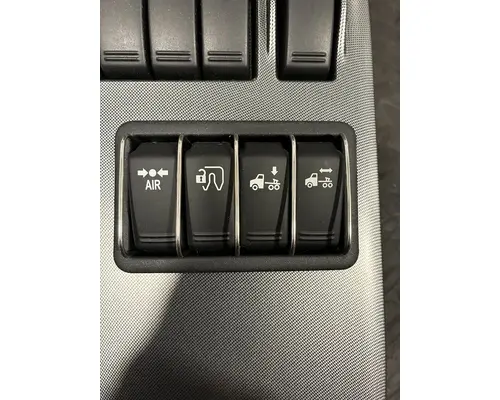 PETERBILT 579EV Switch, misc 