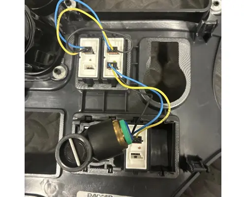 PETERBILT 579EV Switch, misc 