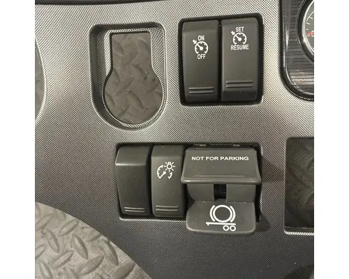 PETERBILT 579EV Switch, misc 