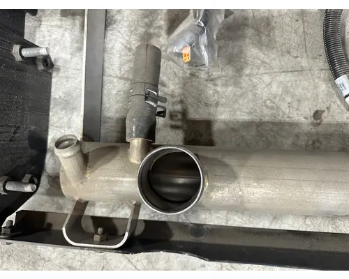 PETERBILT 579EV Water Pump