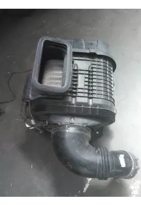 PETERBILT 579 AIR CLEANER