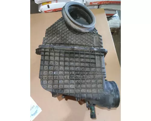 PETERBILT 579 AIR CLEANER