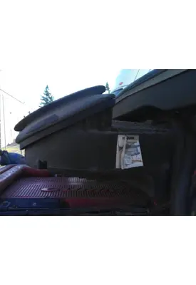 PETERBILT 579 AIR CLEANER