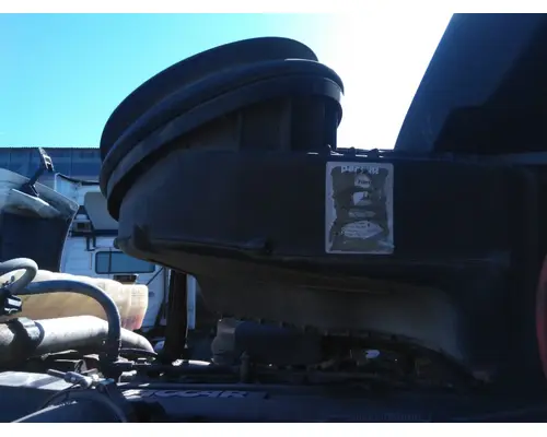 PETERBILT 579 AIR CLEANER