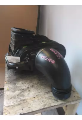 PETERBILT 579 AIR CLEANER