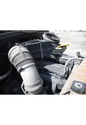 PETERBILT 579 AIR CLEANER