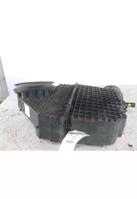 PETERBILT 579 AIR CLEANER