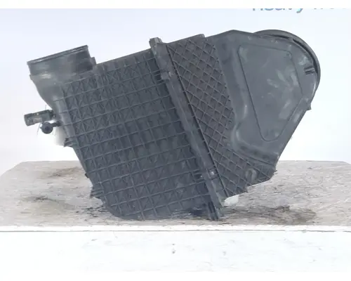 PETERBILT 579 AIR CLEANER