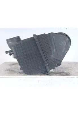 PETERBILT 579 AIR CLEANER