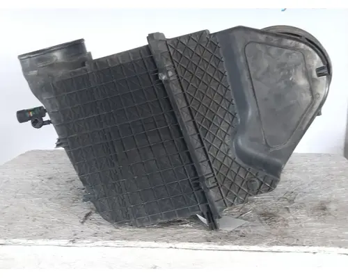 PETERBILT 579 AIR CLEANER