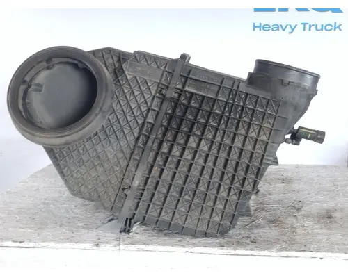 PETERBILT 579 AIR CLEANER