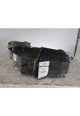 PETERBILT 579 AIR CLEANER