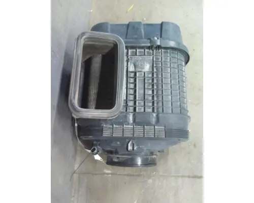 PETERBILT 579 AIR CLEANER